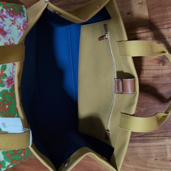 Tory Burch Spacious Silhouette Ella Canvas Canary Tote + Gift Bag Nwt ❤️ - Picture 8 of 8